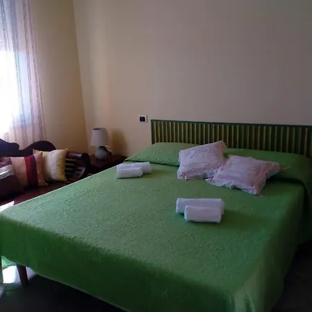 Casa Bon' Aria Fronte Mare Sud Sardegna La Maddalena (Cagliari)