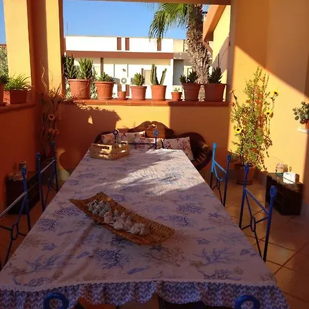 Holiday home Casa Bon' Aria Fronte Mare Sud Sardegna La Maddalena (Cagliari)