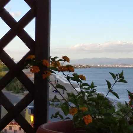 Casa Bon' Aria Fronte Mare Sud Sardegna *