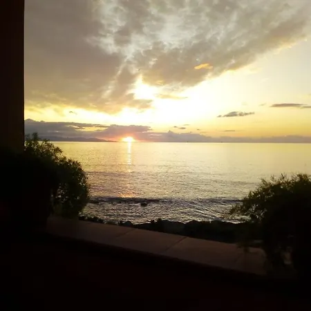 Casa Bon' Aria Fronte Mare Sud Sardegna * La Maddalena (Cagliari)